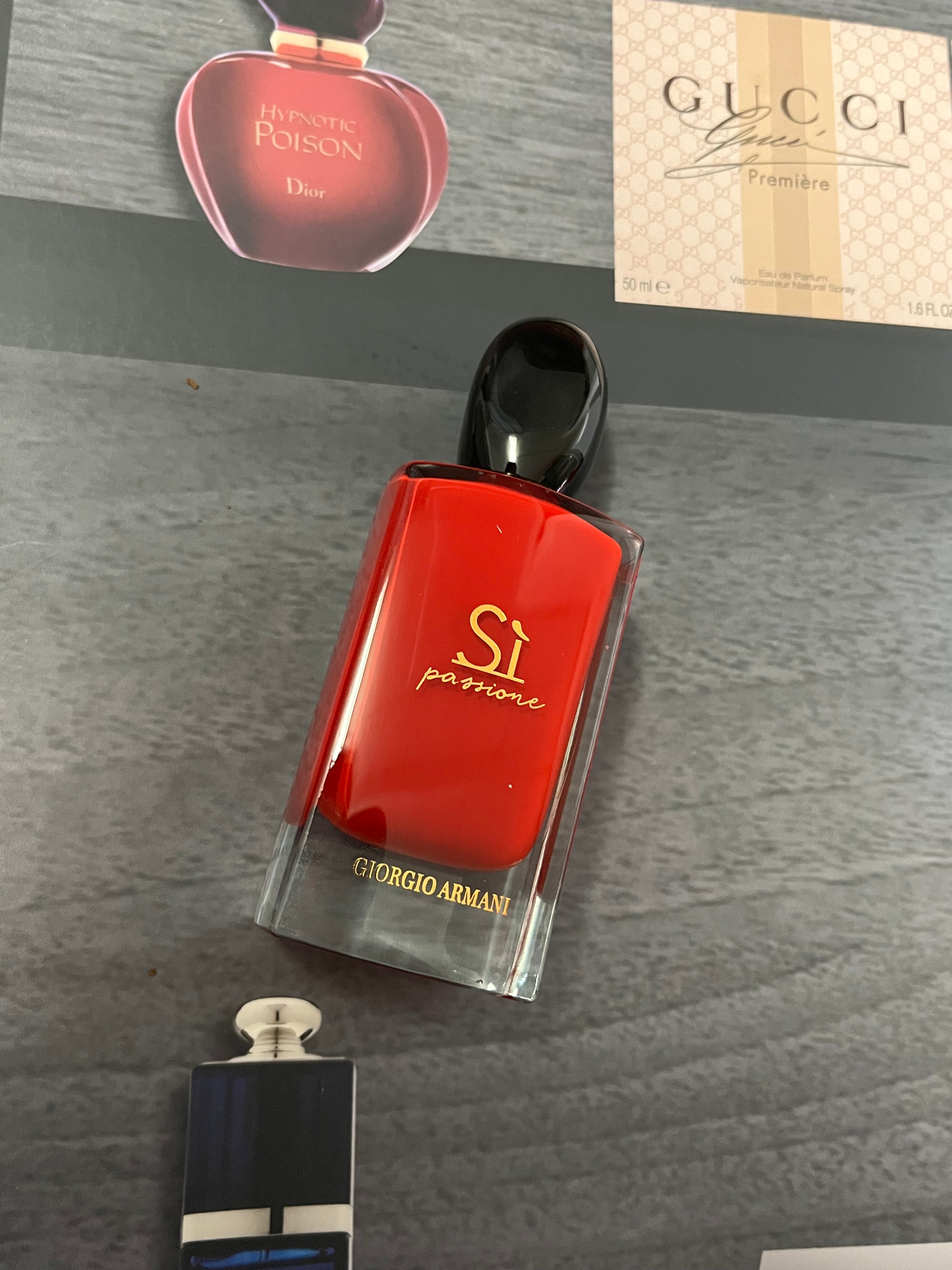SÌ PASSIONE
Eau de parfum 100ml